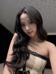 K-pop word👑🎃's avatar