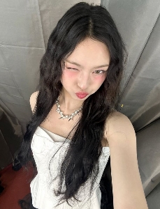 AMBRY🍡🤍's avatar