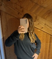 Léa 🧿🎀🪩's avatar