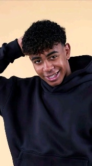 Lamine yamal fan 's avatar