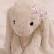 icecreamcatt_'s avatar