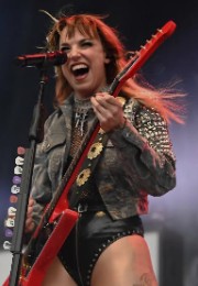 Amber✨️'s avatar