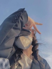 Golden Hour Talk's avatar