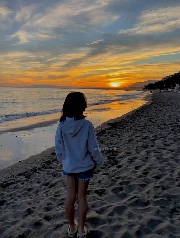 𝐦𝐨𝐧𝐢𝐜𝐚 💿🫐's avatar