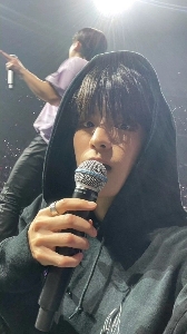 . ⋅ ˚̣𝘚ᴇᴜɴɢᴍɪɴ˖ ࣪ . 's avatar