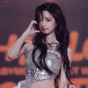 🍓✨Izumi✨🍓's avatar