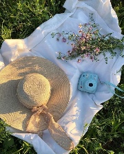 Just a girl ✨'s avatar