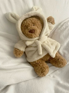 # ‘ 𝐚𝐥𝐞𝐱𝐚𝐧𝐝𝐫𝐚 🍂's avatar