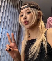 Rosè🫶🏻🐿️'s avatar