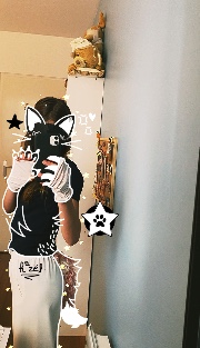 Hªzël pawz's avatar