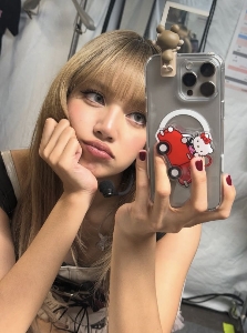 ʟᴀʟɪsᴀ's avatar