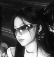 𝗓𝗓𝗎𝗁𝖺's avatar